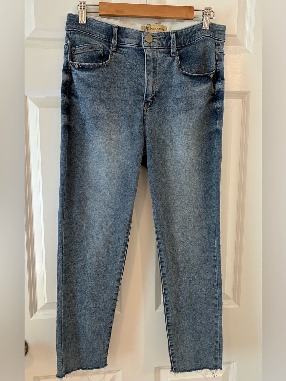 Democracy “Ab” Technology Jeans Size 10